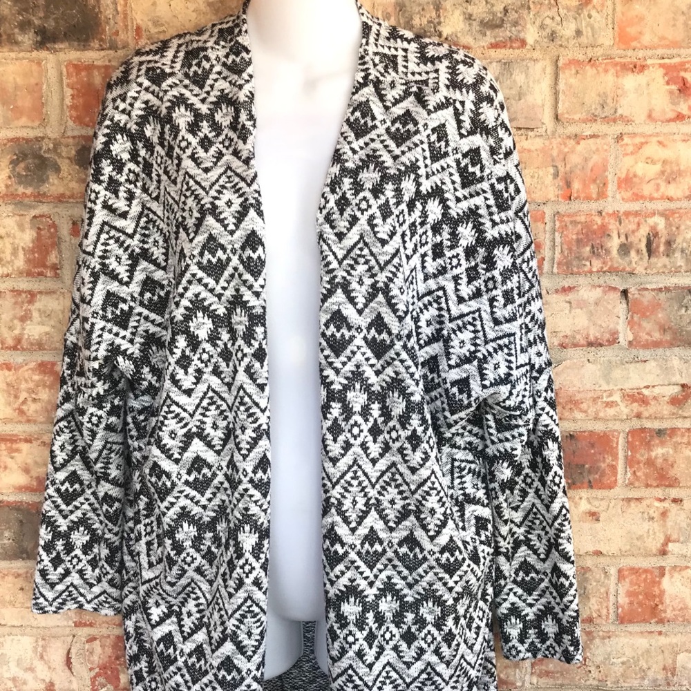 {H&M DIVIDED} Geometric Aztec Tribal Long Cardigan